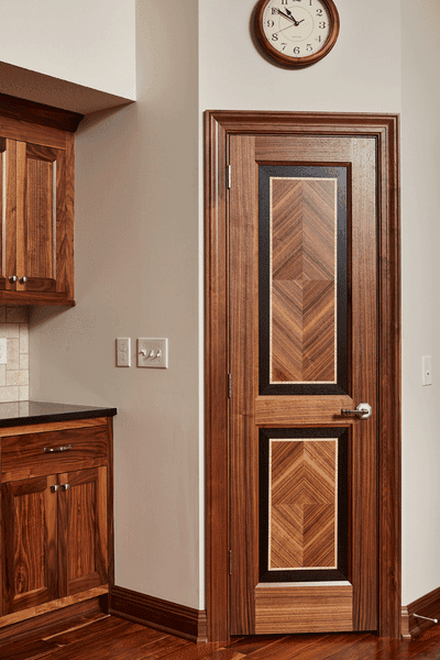 Diamond of Elegance cabinetry detail